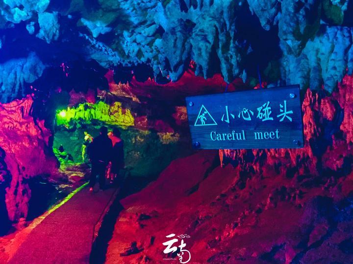 这里的渔村日夜沸腾