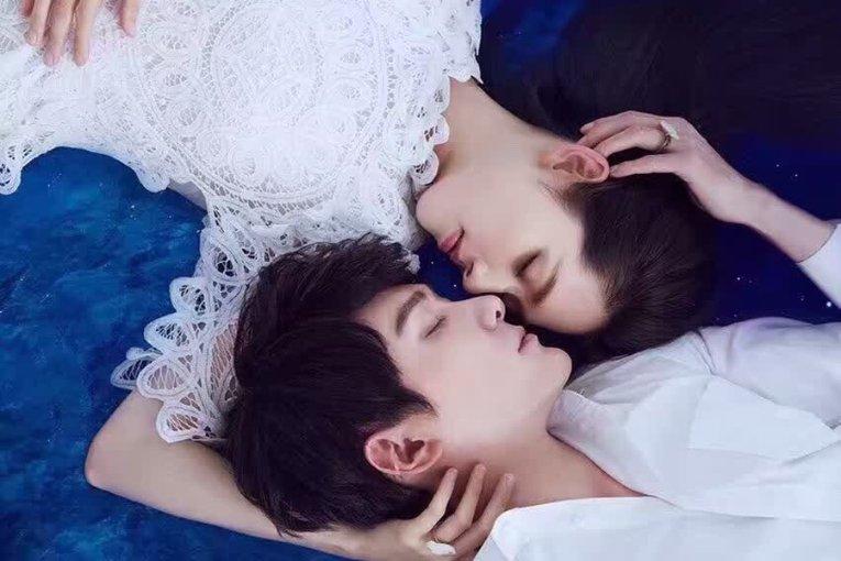 为什么女性要自己赚钱？游戏画面