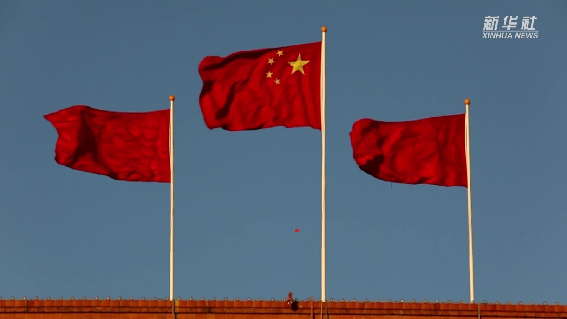在外打工多年家里，土坯房倒塌，现在要拆迁了，空有一片宅基地，户口又是和叔叔一个户口本，求帮助游戏画面