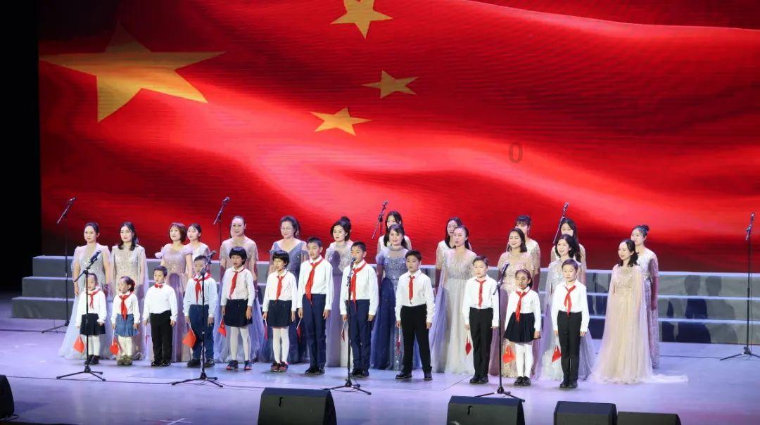 山体滑坡的成因游戏画面