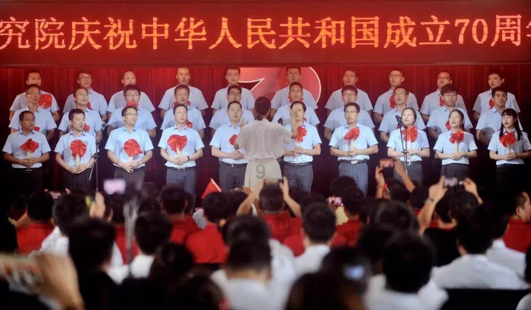 山东体育项目学校的日常培训很苦，你是怎么看的？