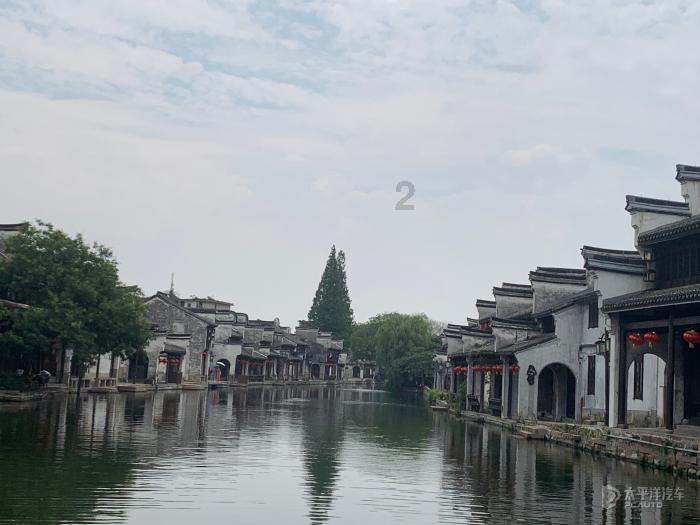 绿茵之巅