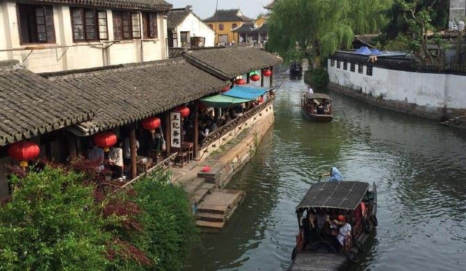 探寻天涯问答平台为什么要把公务员当成退路?考公考编真得那么容易吗?