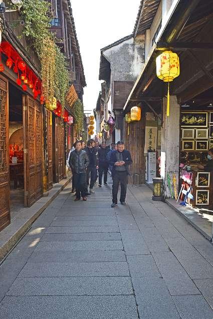 纳雍县化作乡：撒盐除冰 保畅纾困