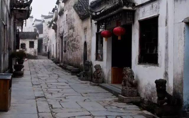 云南昭通山体滑坡救援有哪些难点？救援中需防范哪些灾害？专家解读